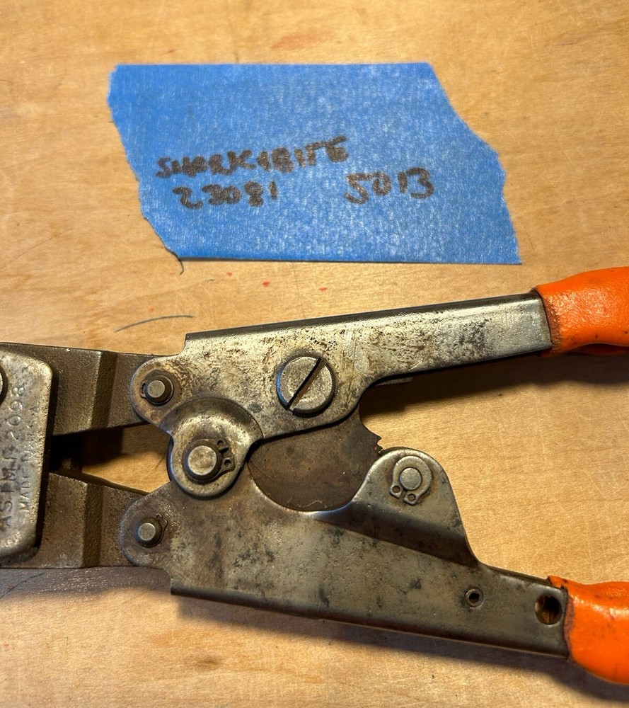 SHARK BITE 23081 Pincer Crimp Tool