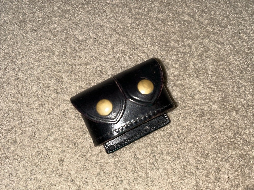 Safariland Double Speed Loader Pouch W/Speedloaders