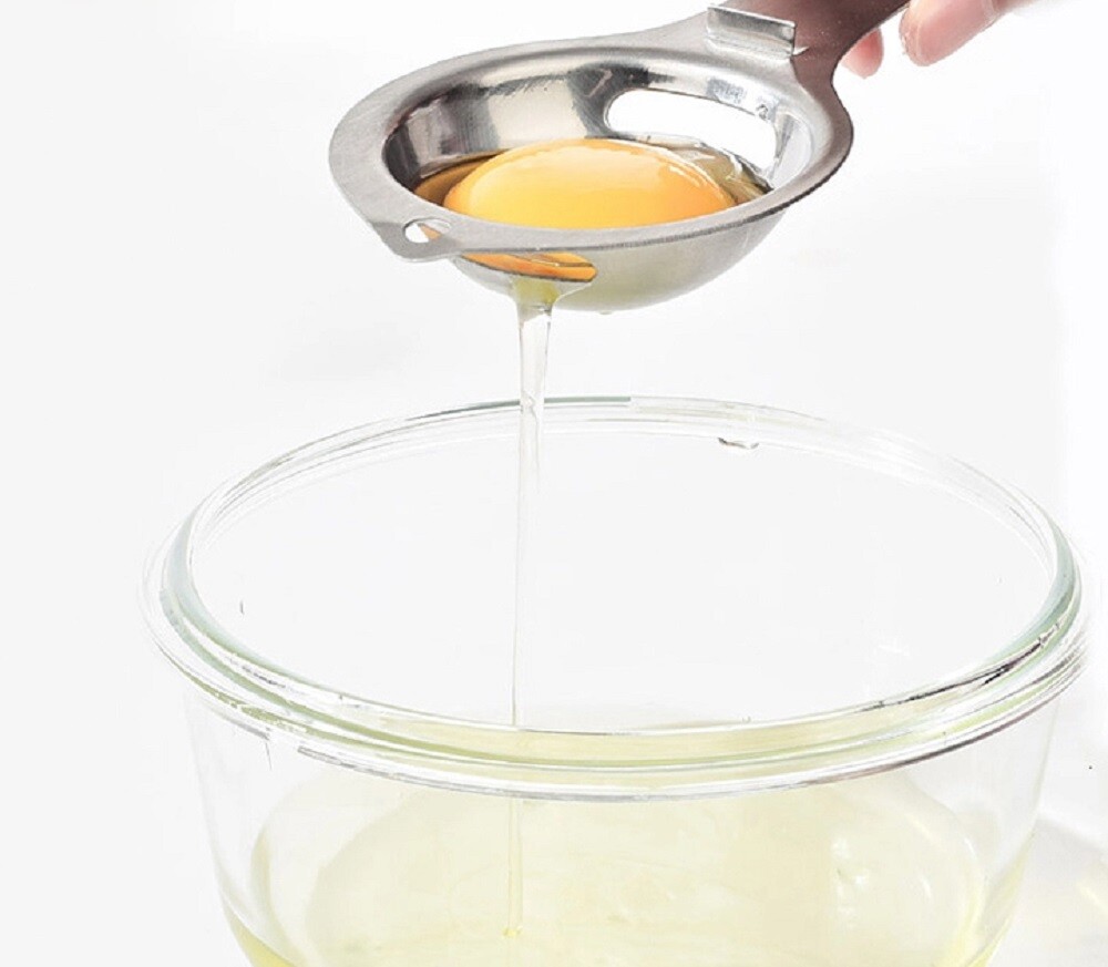 Egg Yolk White Separator Kitchen Gadget - Easy Divider Holder Sieve Tool