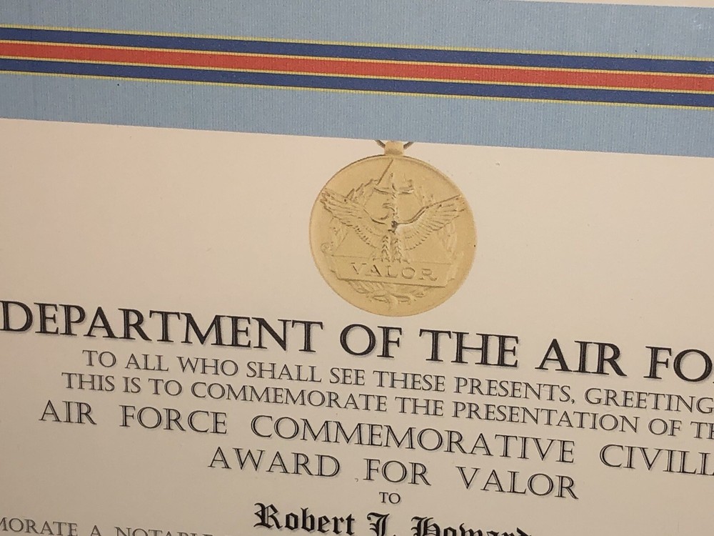 USAF COMMEMORATIVE CIVILIAN AWARD FOR VALOR CERTIFICATE Type-1