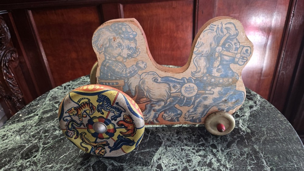 Vintage Metal Masters Pull Toy