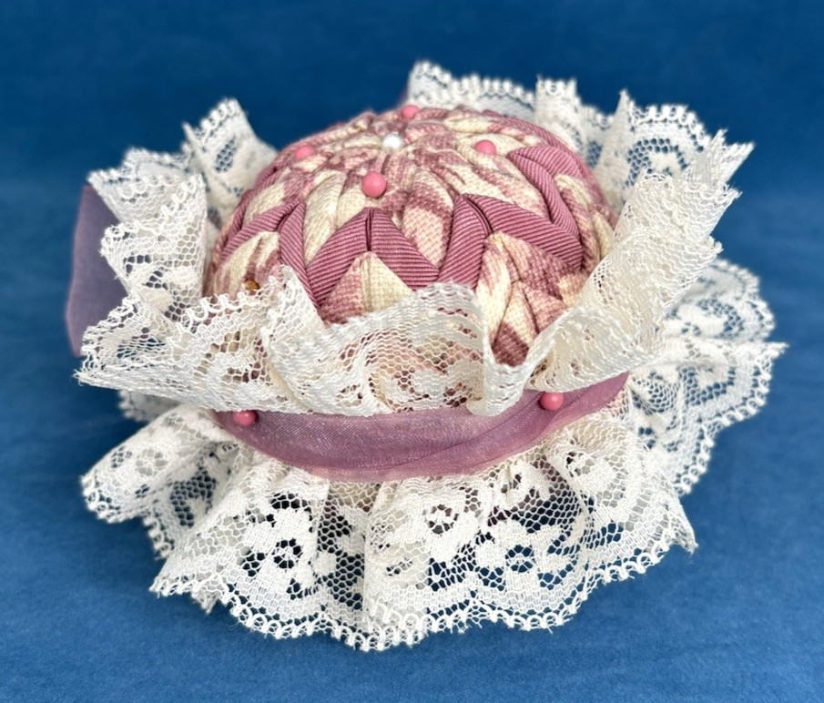 Vintage Round Quilted "Cathedral" Pattern Pin Cushion