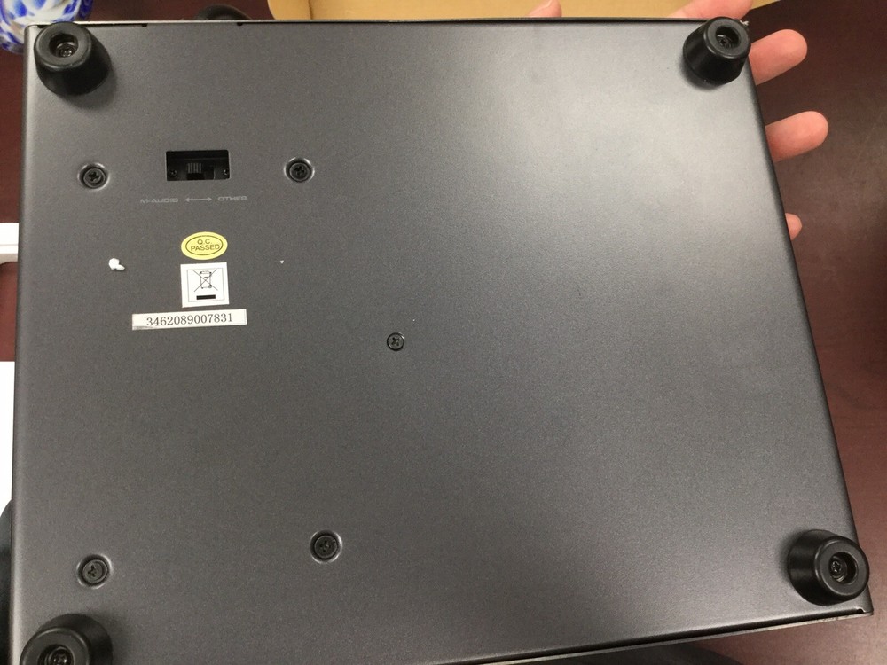 M-Audio Black Box Pedal Board