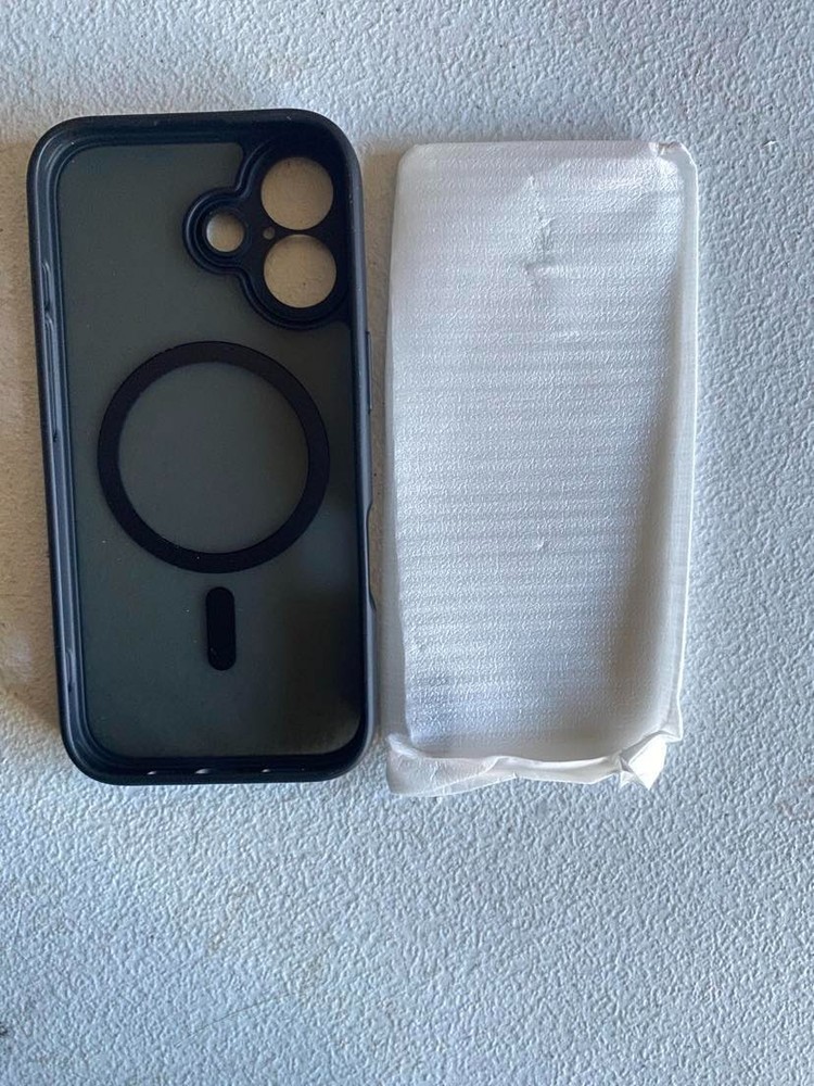 FNTCASE iPhone 17 Phone Case Magnetic Translucent Matte Black & Screen Protector