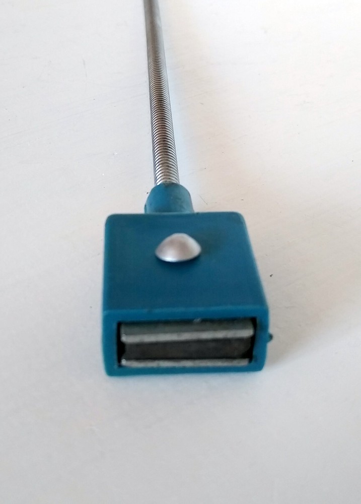 Vintage Flexi-Magnet Magnetic Pick-Up Tool