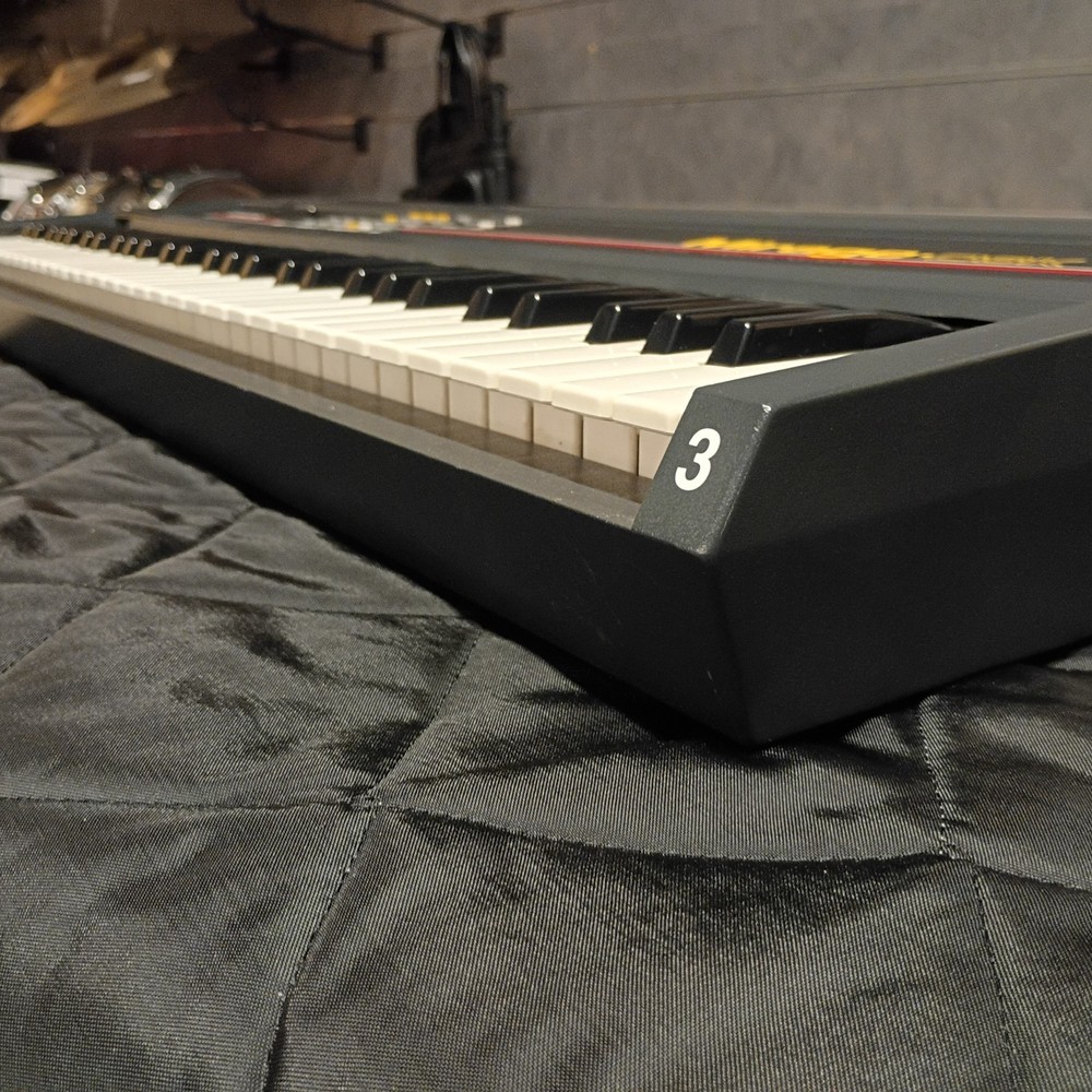 Ensoniq Mirage DSK-1 Digital Sampling Keyboard