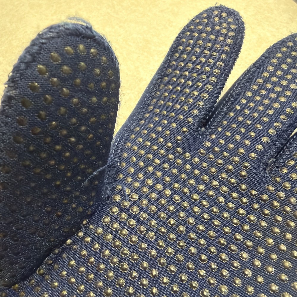 Mariner Dive Gloves Women’s Size Medium