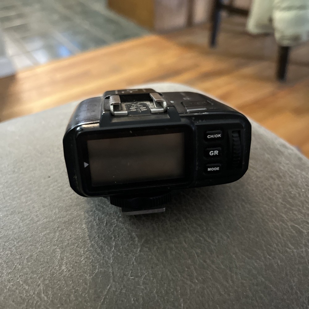 Flashpoint R2 TTL Transmitter for Canon Camera FPC CE 8