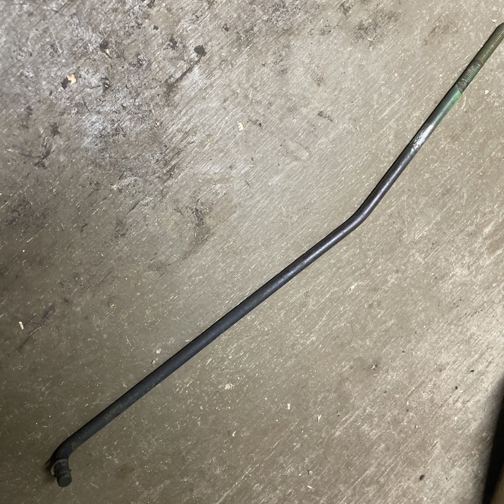 R53019 John Deere Rod