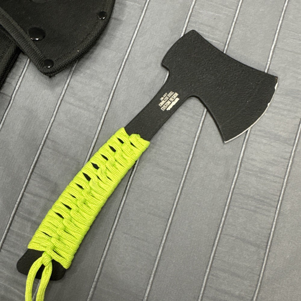 Z-Hunter Hatchet With Belt Holster