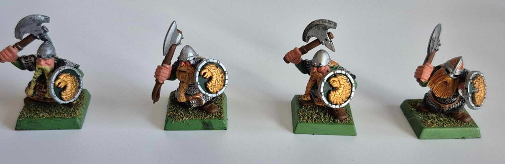 Warhammer Dwarf unit, painted