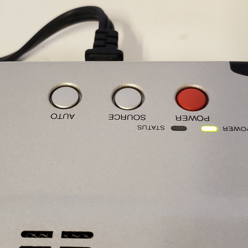 PLUS U3-810 DATA PROJECTOR with remote, user manual & case