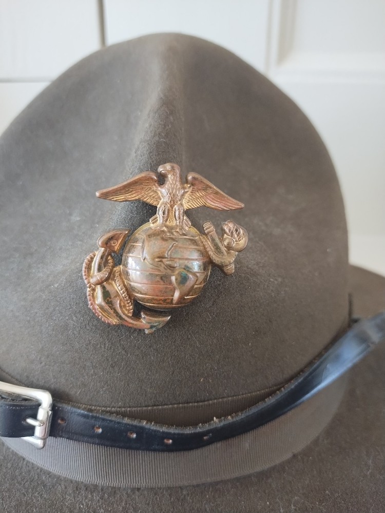 USMC Campaign Hat w/ Eagle Globe Anchor – Drill Instructor Style – Brown Felt