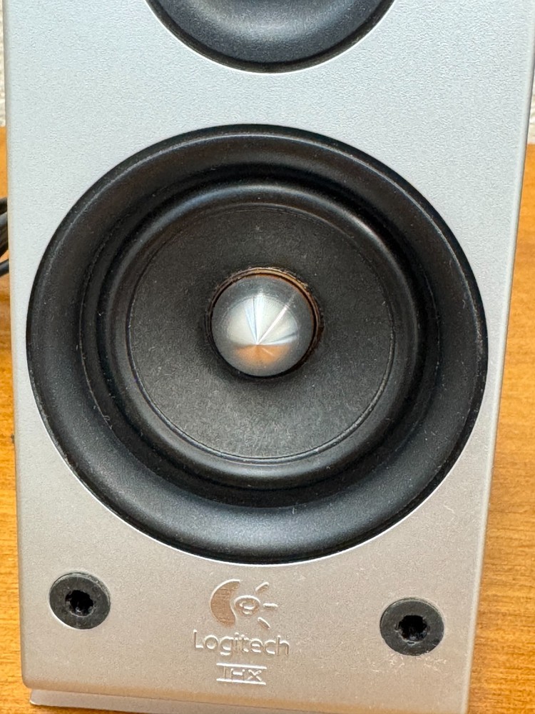 Logitech Z-2300 THX Certified Computer Satellite Replacement Speakers - Pair