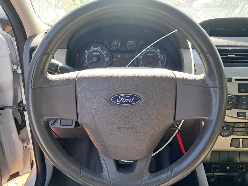 Fuse Box Engine Fits 08-11 FOCUS 4833107