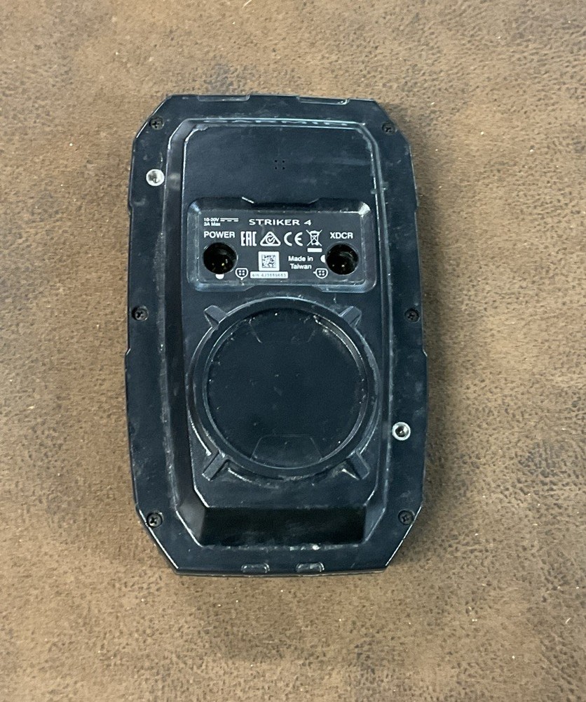 Garmin STRIKER 4 Fish Finder GPS Display Unit Only!! UNTESTED