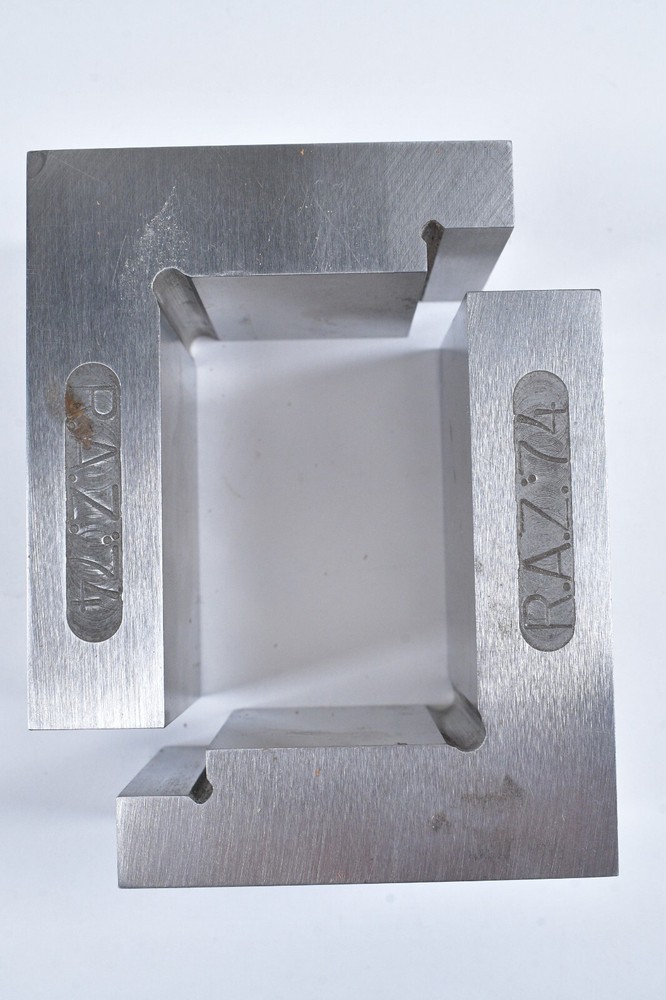 Set 2 Solid Steel Angle Plates Tool Makers Machinist Squares Precise + 4 Blocks