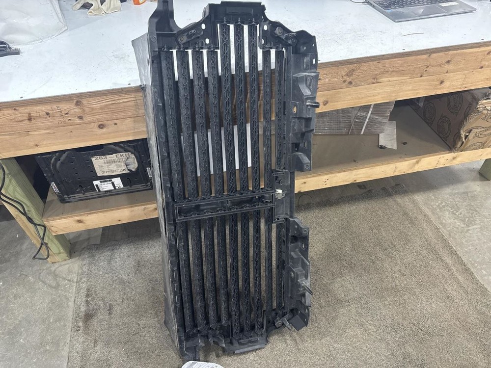 F150 2020 Air Shutter 2135390