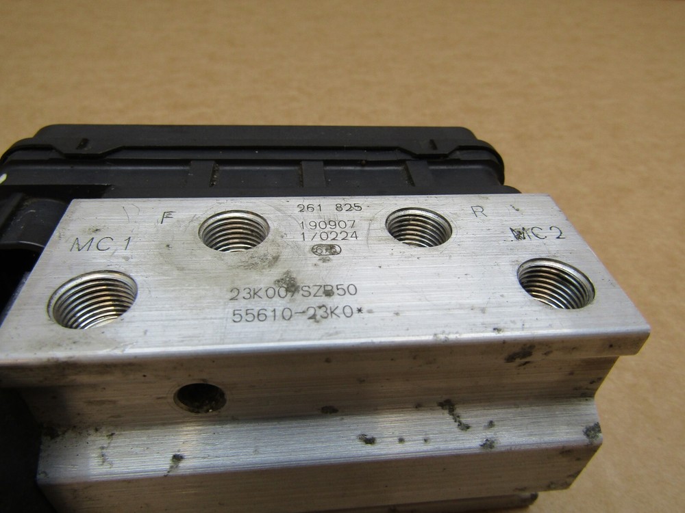 Suzuki GSX-R125X AM0 2020 ABS control unit module (13039)