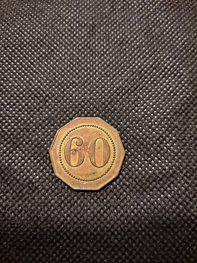 NUMBER 60 TOKEN! e5681UXX