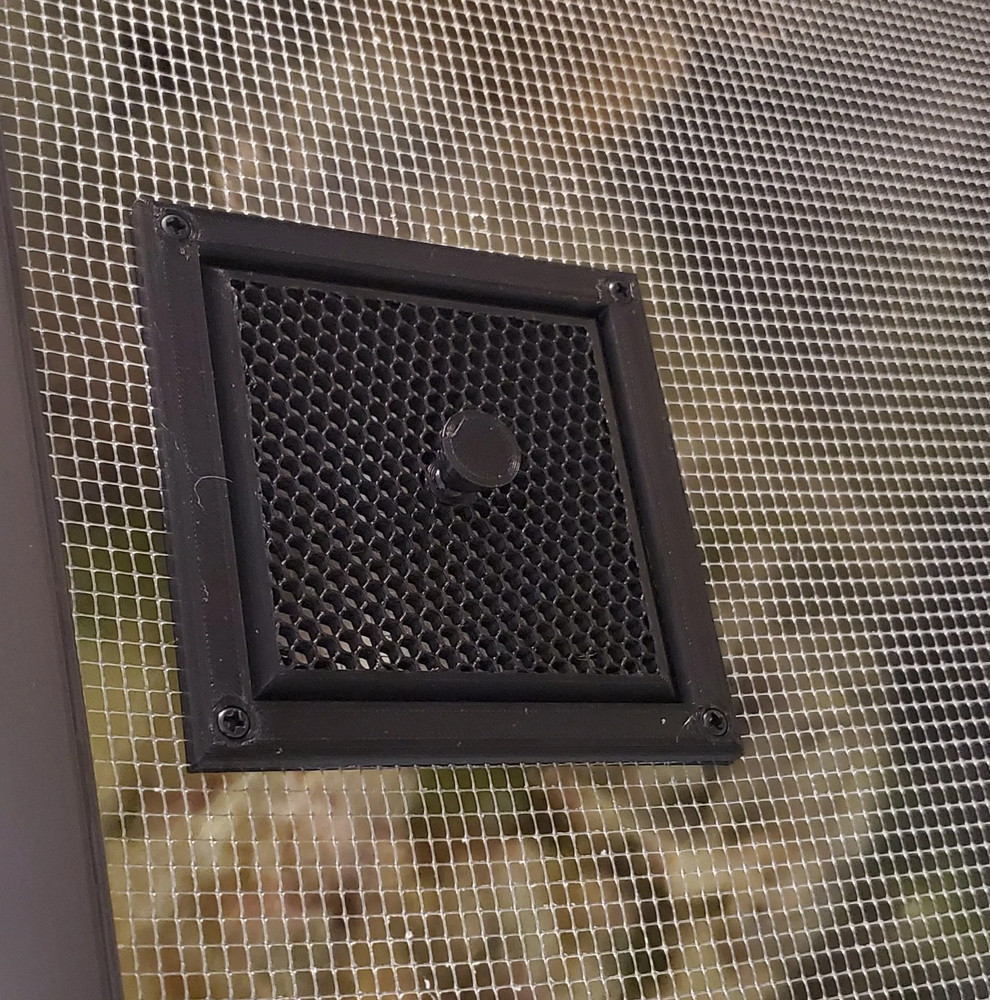 Feeding Portal For Mesh Screen Top 3d printed