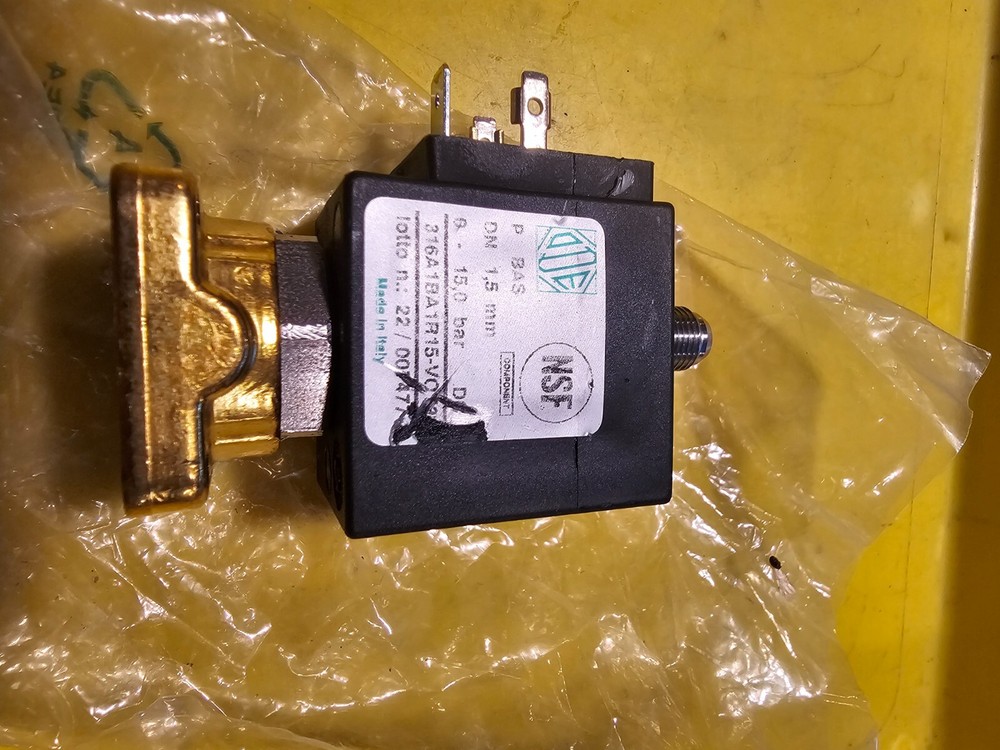 Sanremo 24V Three-way Solenoid Complete