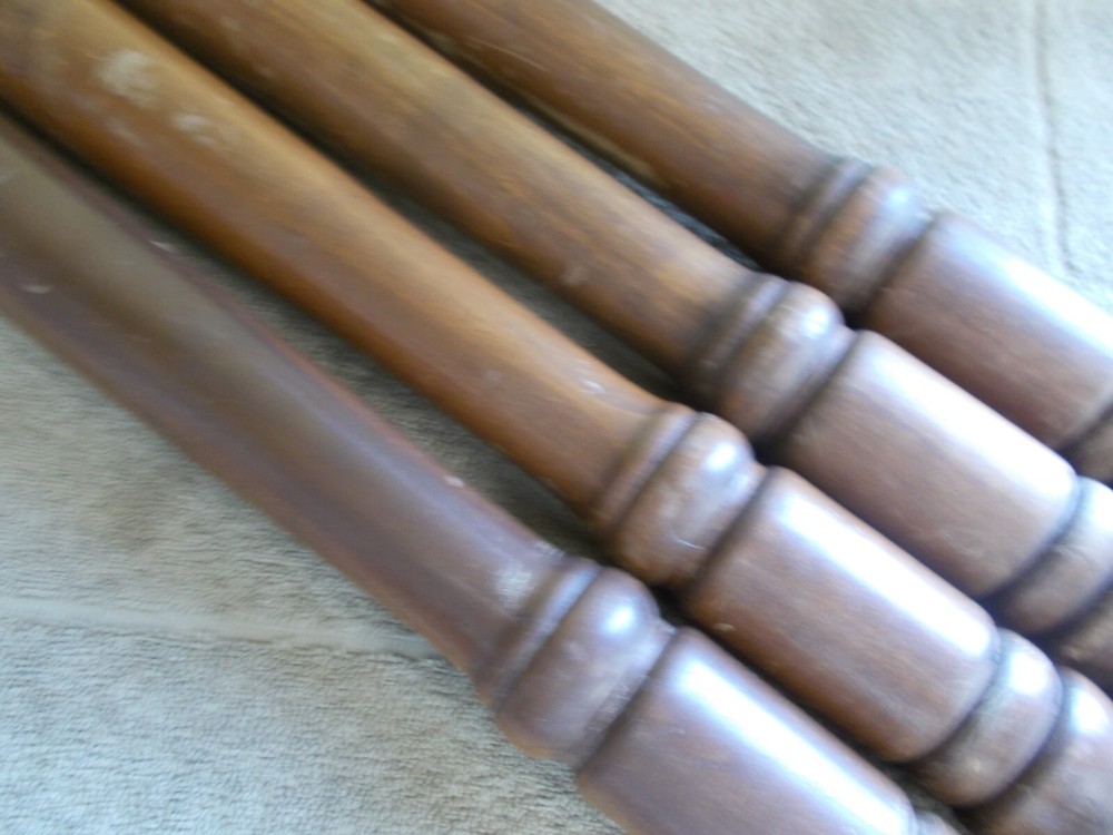 VINTAGE SOLID WOOD TABLE LEGS SET-4 TURNED KITCHEN DINING ROOM PARTS