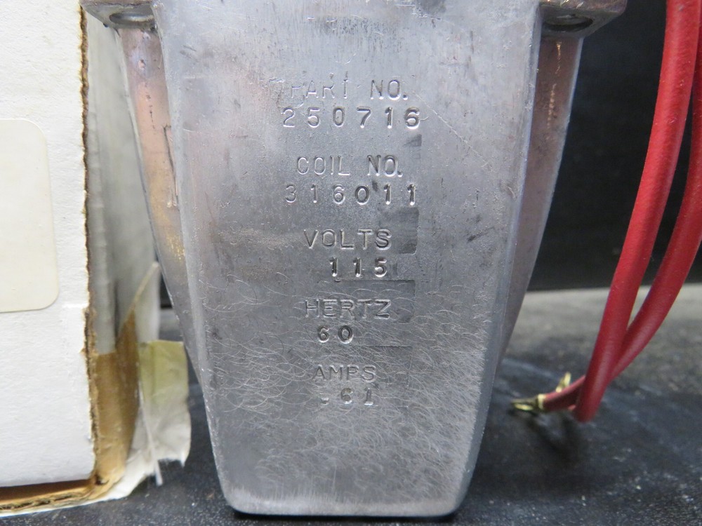 Vickers 250716 115v Coil