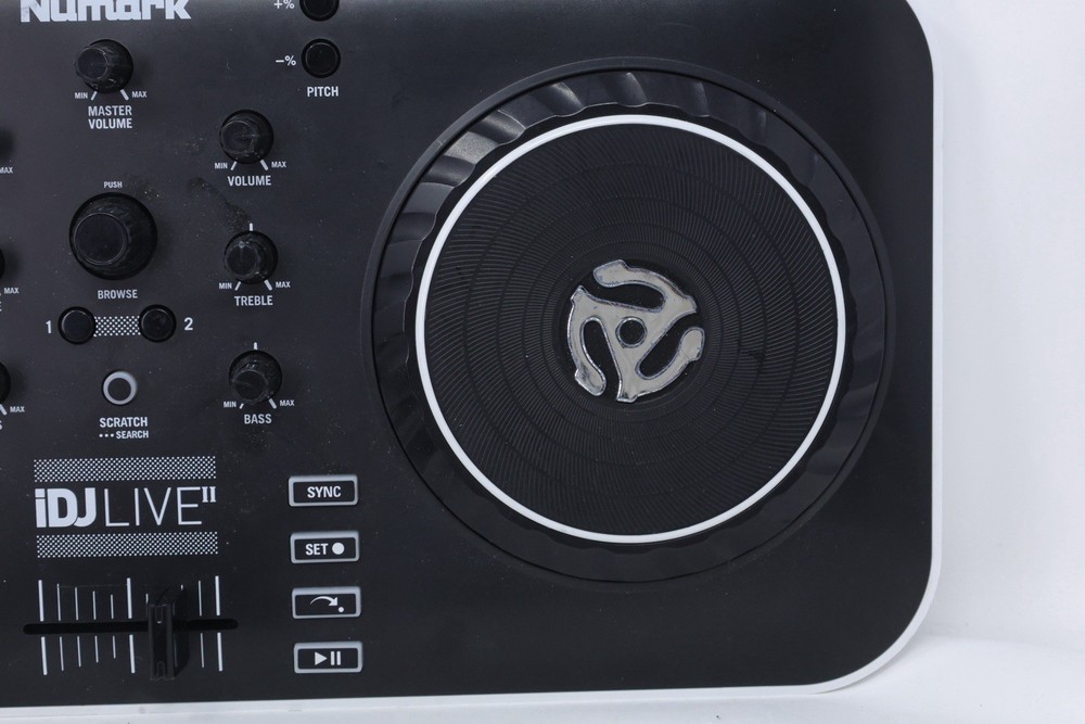 Numark iDJ Live II | DJ Controller for Mac, PC, iPad, iPhone and iPod Touch
