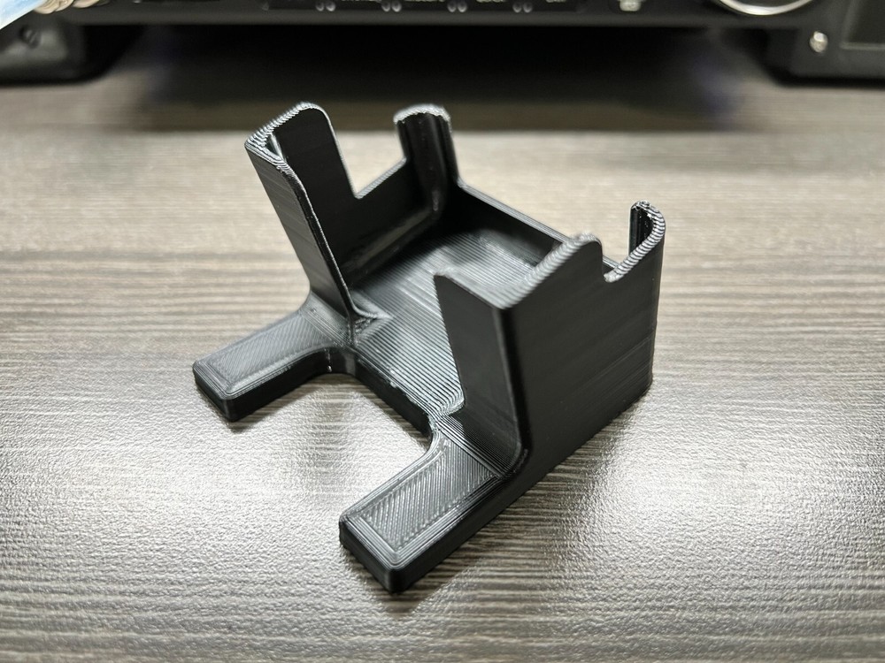 Kenwood TH-D75A Handheld Transceiver Desktop Stand