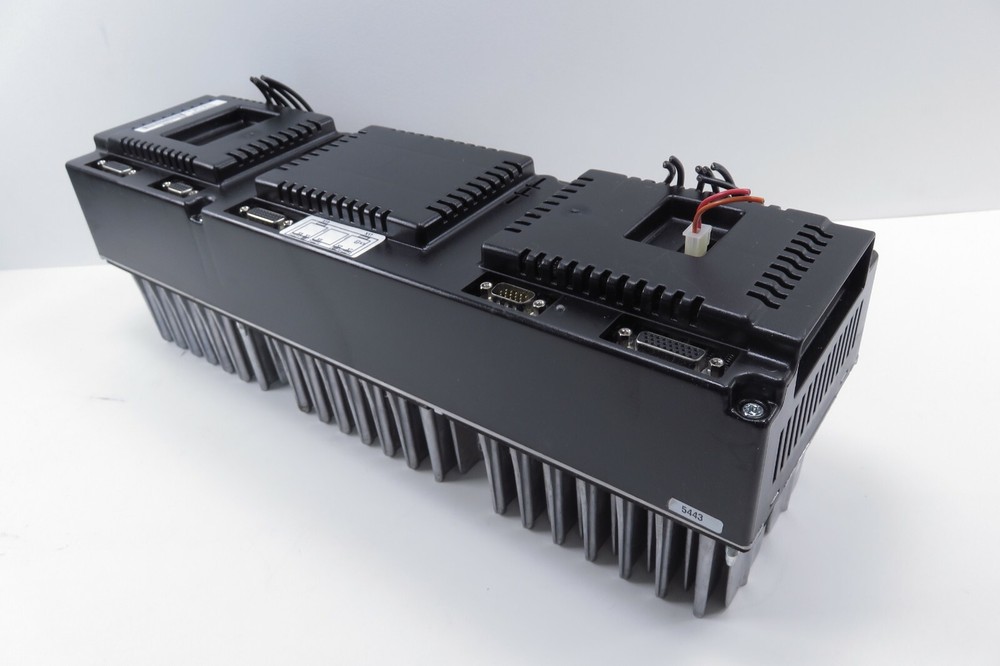 ABB 3HAC025338-003 /09B Main Servo Drive