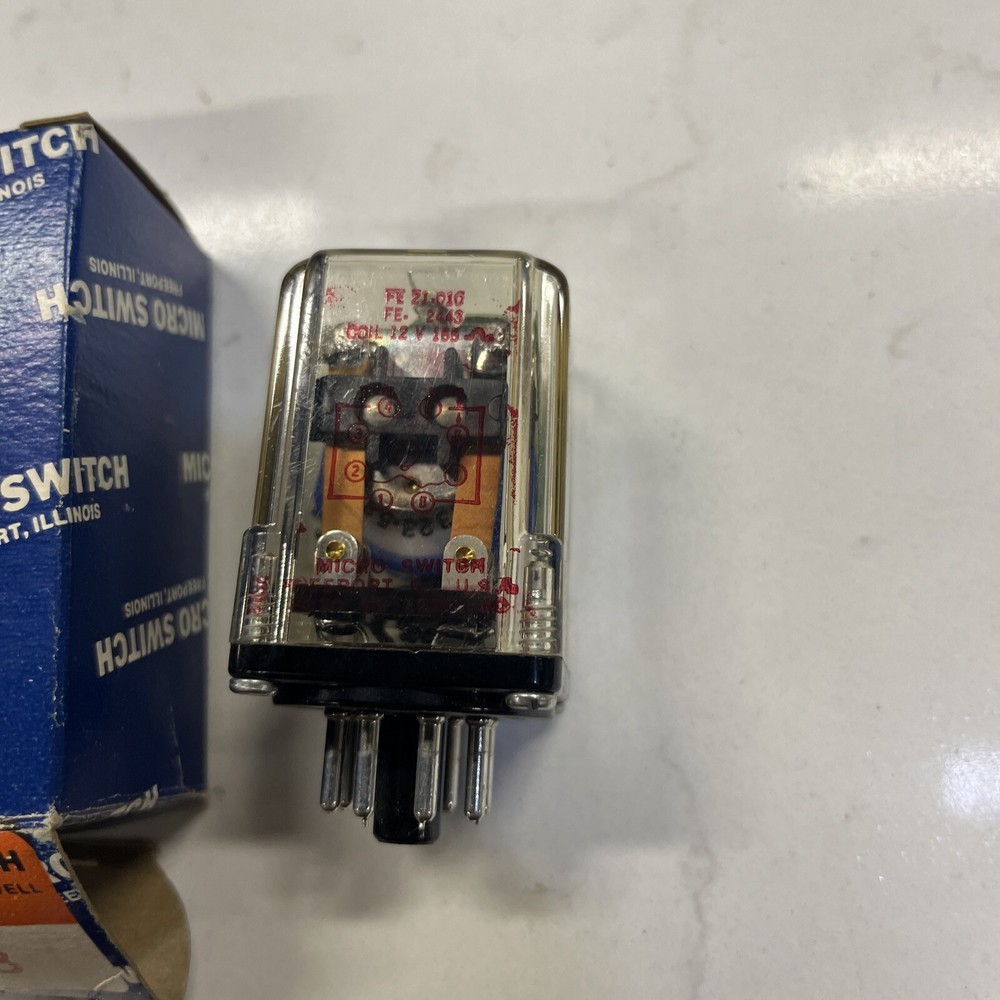 Honeywell 2443 4/ 76 Micro Switch