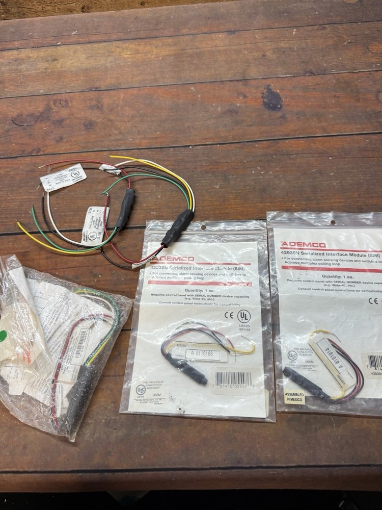 Ademco 4293SN Serialized Interface Module New Lot Of 5