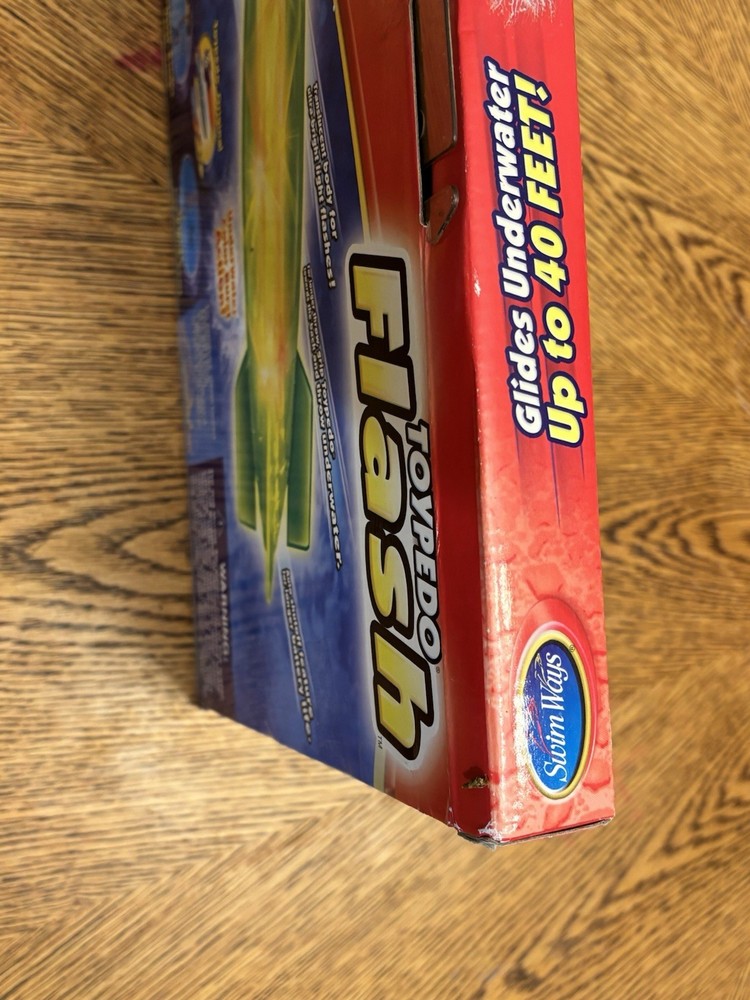 SwimWays Toypedo Flash!