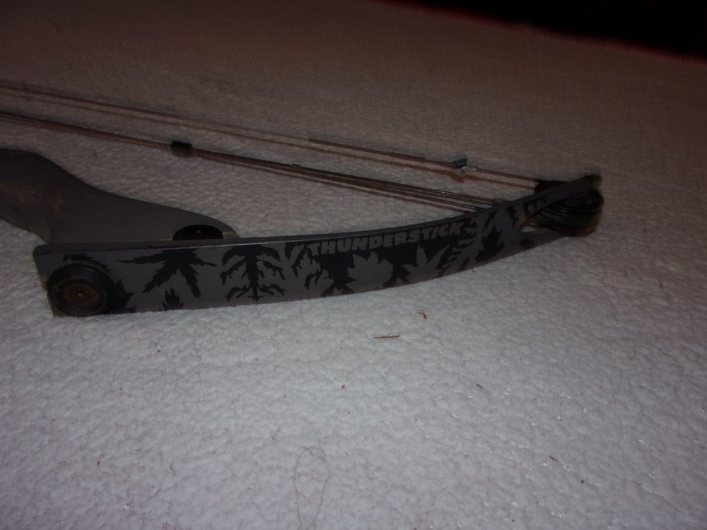 Darton Thunderstick Youth Compound Bow