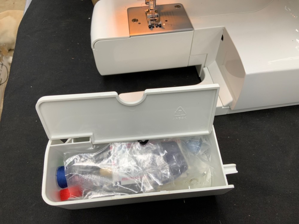 Singer 1120 Scholastic Sewing Machine