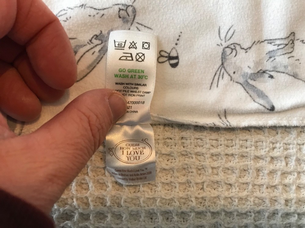 Matalan unisex blanket white with rabbits