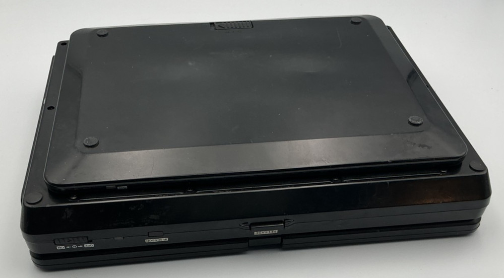 Element Electrnics E1023pd Portable DVD player