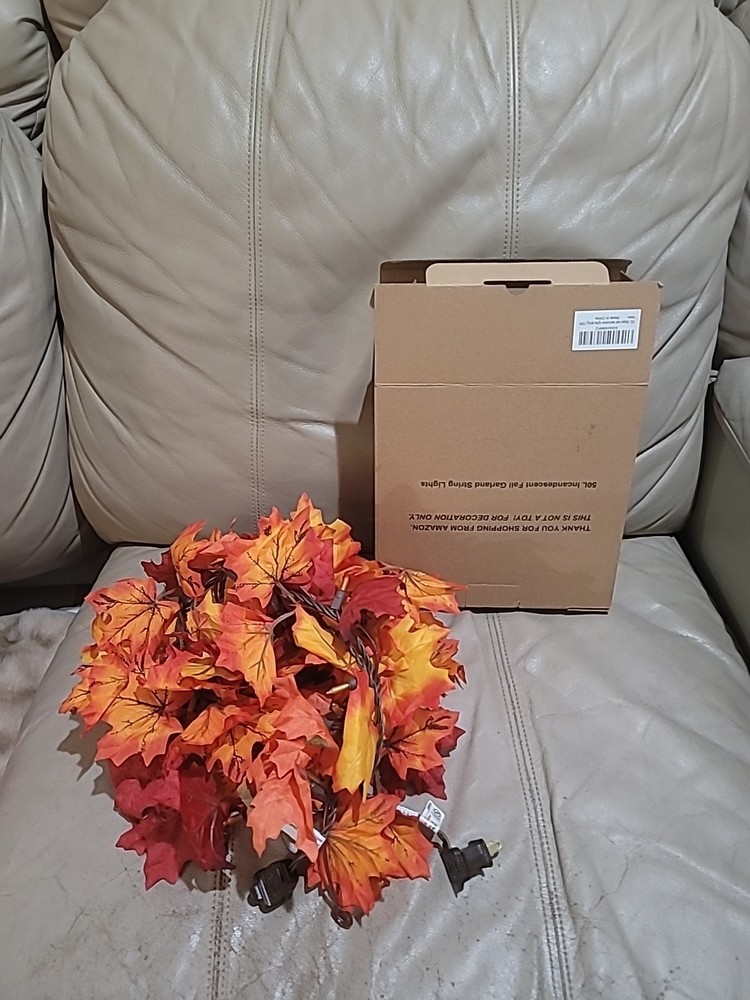 Fall Maple Leaf String Lights Plug in 120V 8FT Leaf, Orange
