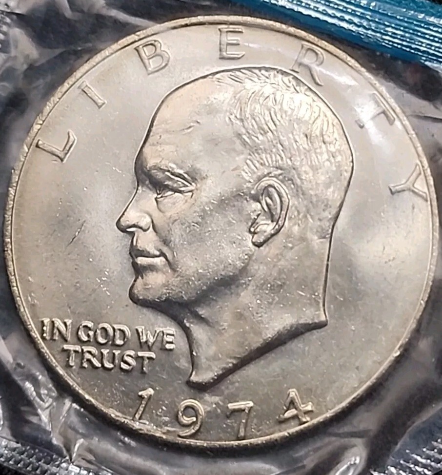 🇺🇲1974,$1-Eisenhower Dollar *UNCIRCULATED*🇺🇲