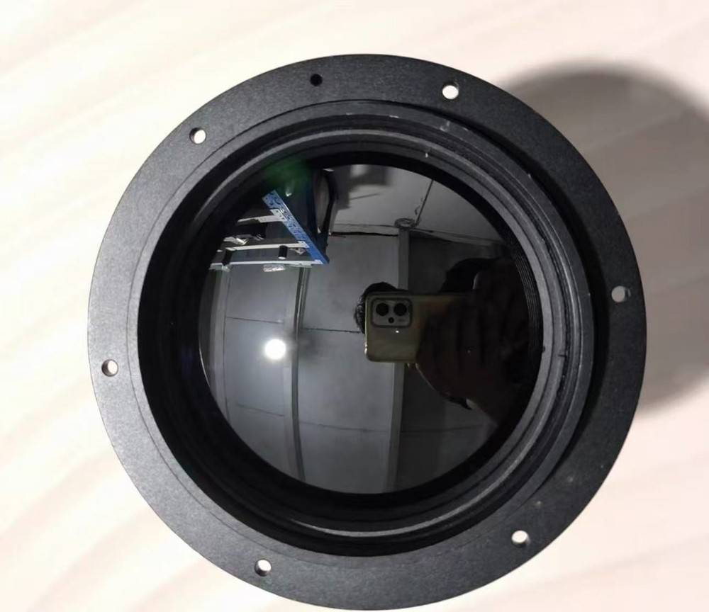 GUIDE thermal imaging module PLUG417G with Motorized zoom lens