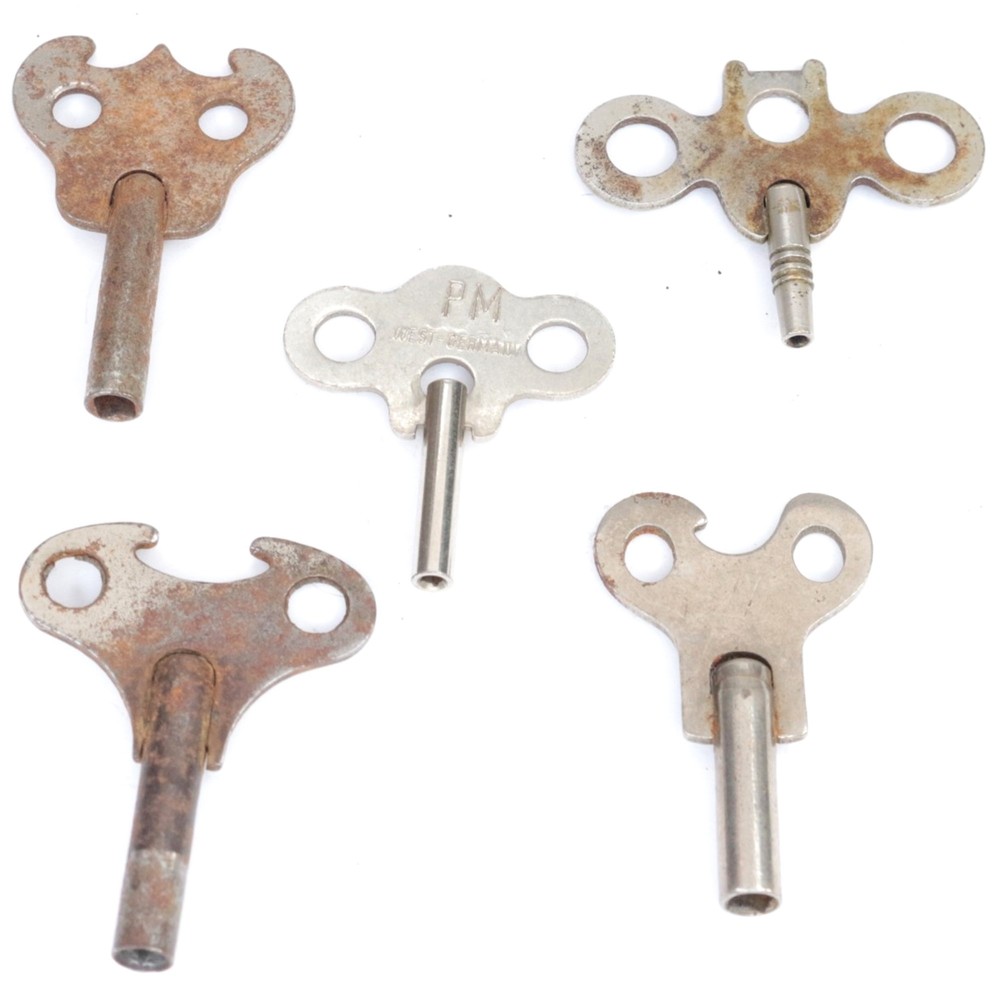 Clock Keys - 5 Assorted Sizes - RC847