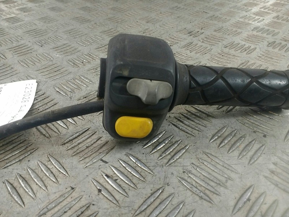 1999 YAMAHA YP 125 RIGHT SWITCH GEAR