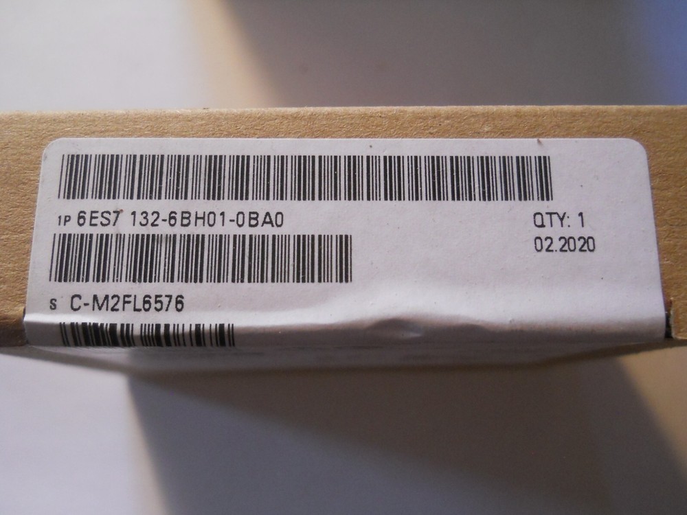 New Siemens 6ES7132-6BH01-0BA0 6ES71326BH010BA0 ET 200SP Digital output module