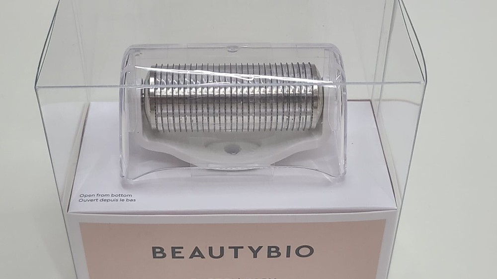 BeautyBio GloPRO Body Microtip Attachment Head White