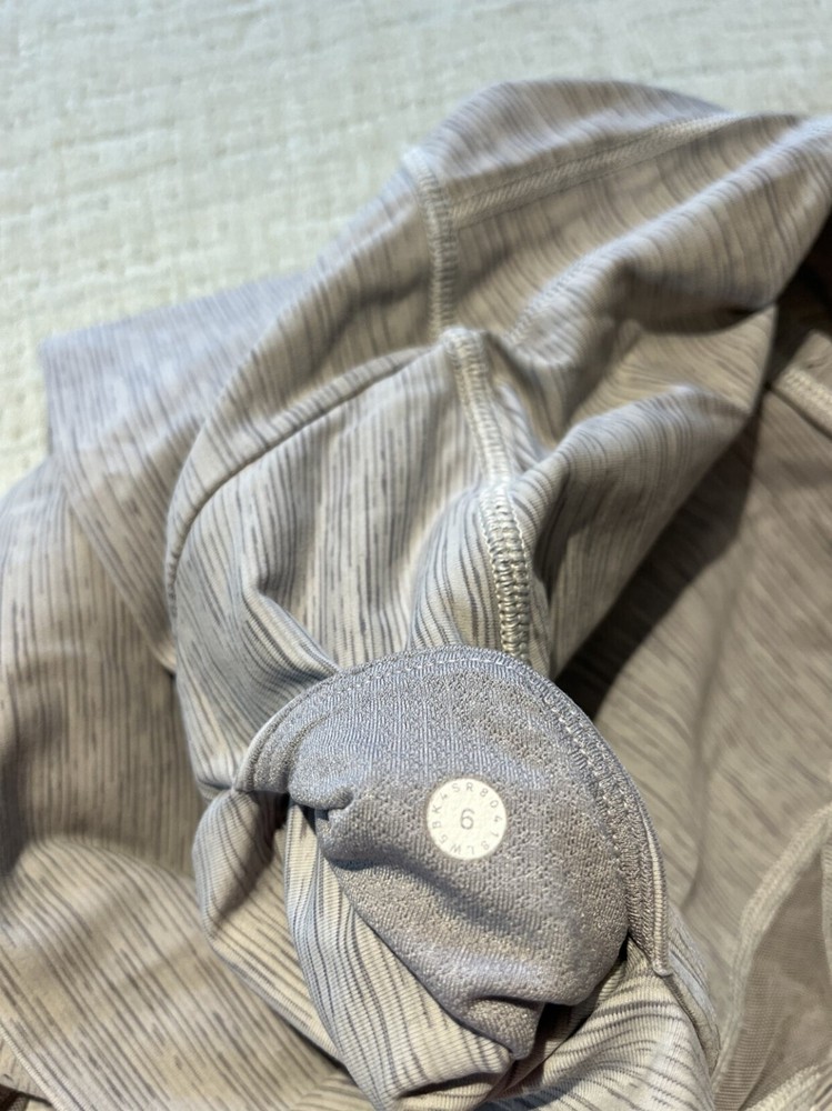 Size 6 Lululemon Grey Space Stripe Mesh Panel Legging
