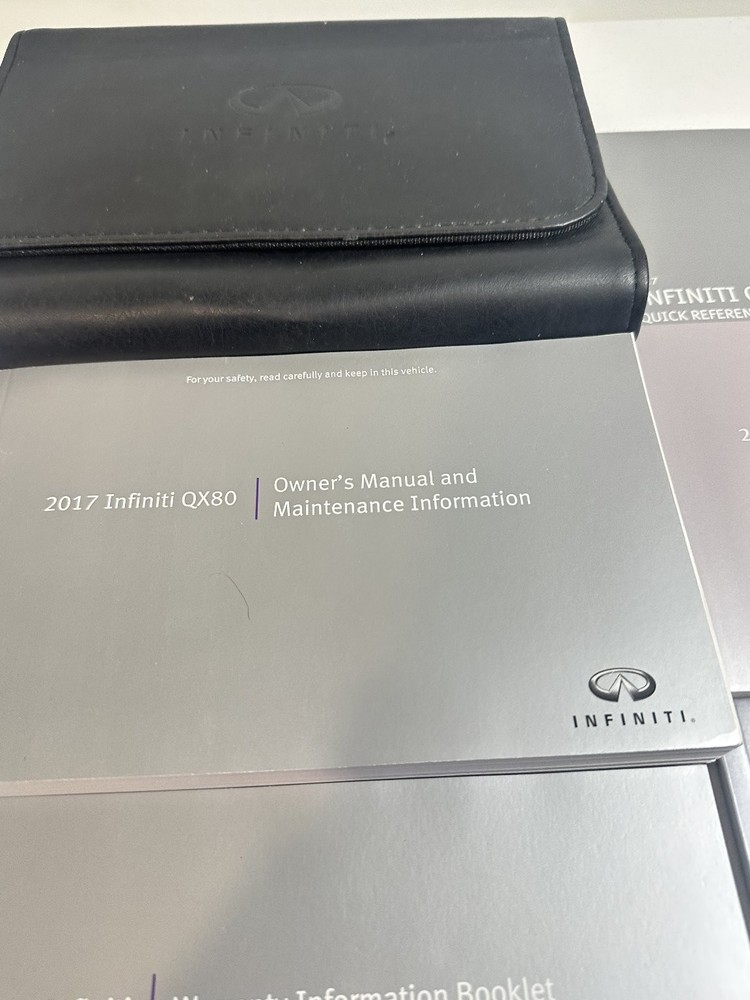 2017 Infiniti QX80 Owner's Manual