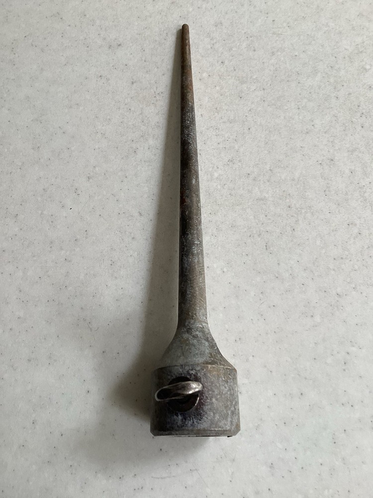 Clansman Ground Spike