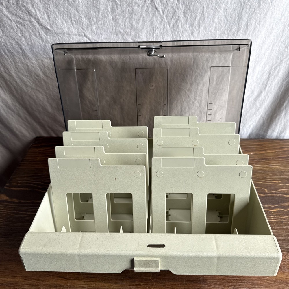 Vintage Amaray Mediamate XL Floppy Disk Case Storage