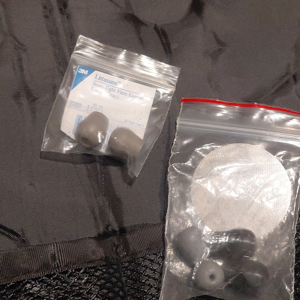 Cardionics E-Scope Electronic Stethoscope 718-7710 with Accessories and Case